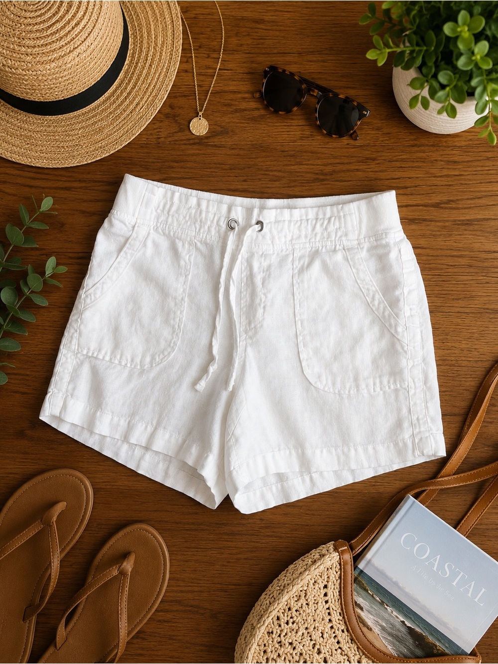 Athleta White High-Waist Drawstring 100 % Linen Shorts Size 8